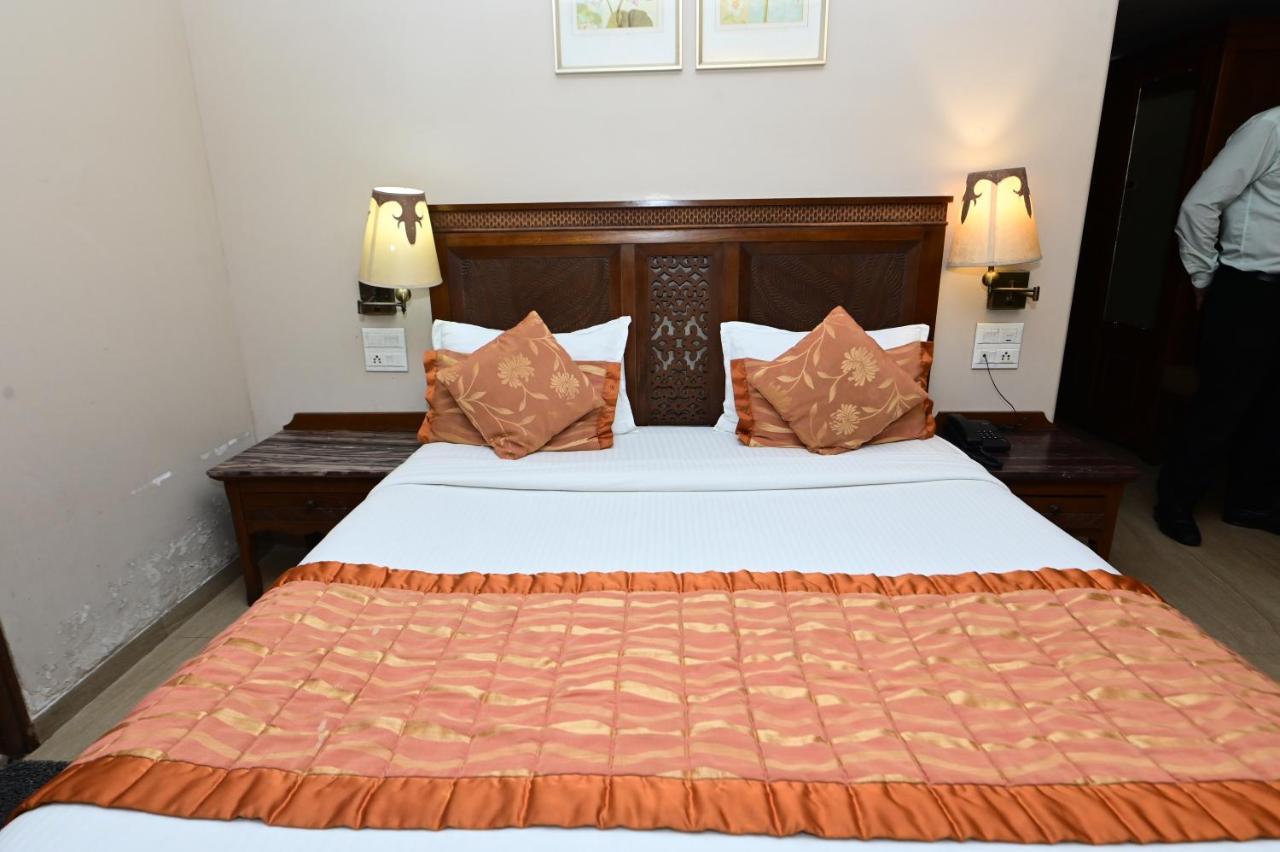 Hotel Sai Inn Mumbai Exterior photo