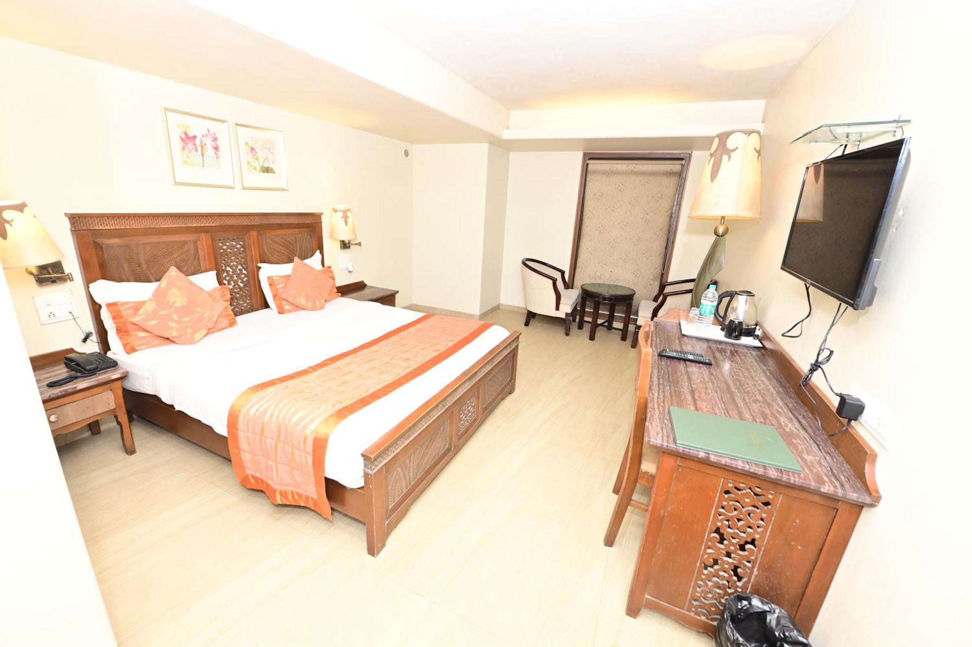 Hotel Sai Inn Mumbai Exterior photo